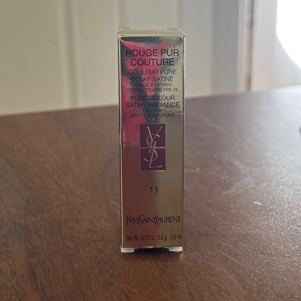 Yves Saint Laurent Rouge Pur Couture Lipstick 11 Rose Carnation